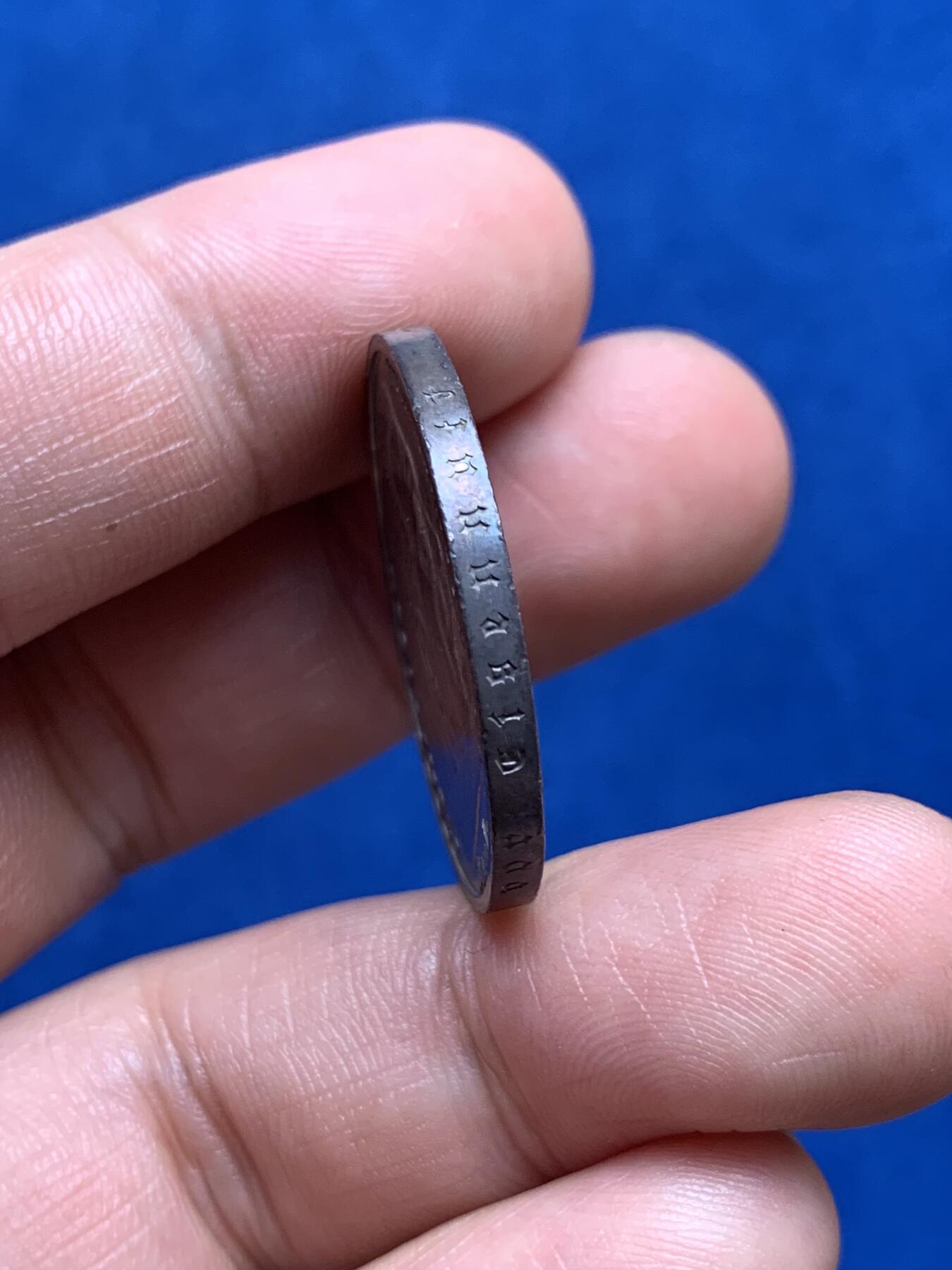 《竞宝斋》第280场- 周日，周一 ，周二3场连拍 （全场包邮） 德国 1939A 兴登堡 5马克银币 双面深彩包浆 光好 也是较少的年份