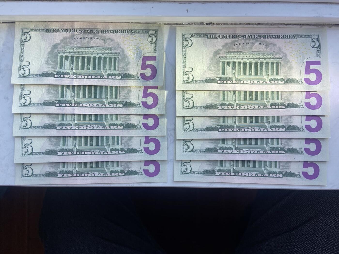 【炜奕收藏】裸钞专场第八期 美国5美元10连号，unc品相，2222狮子头无47