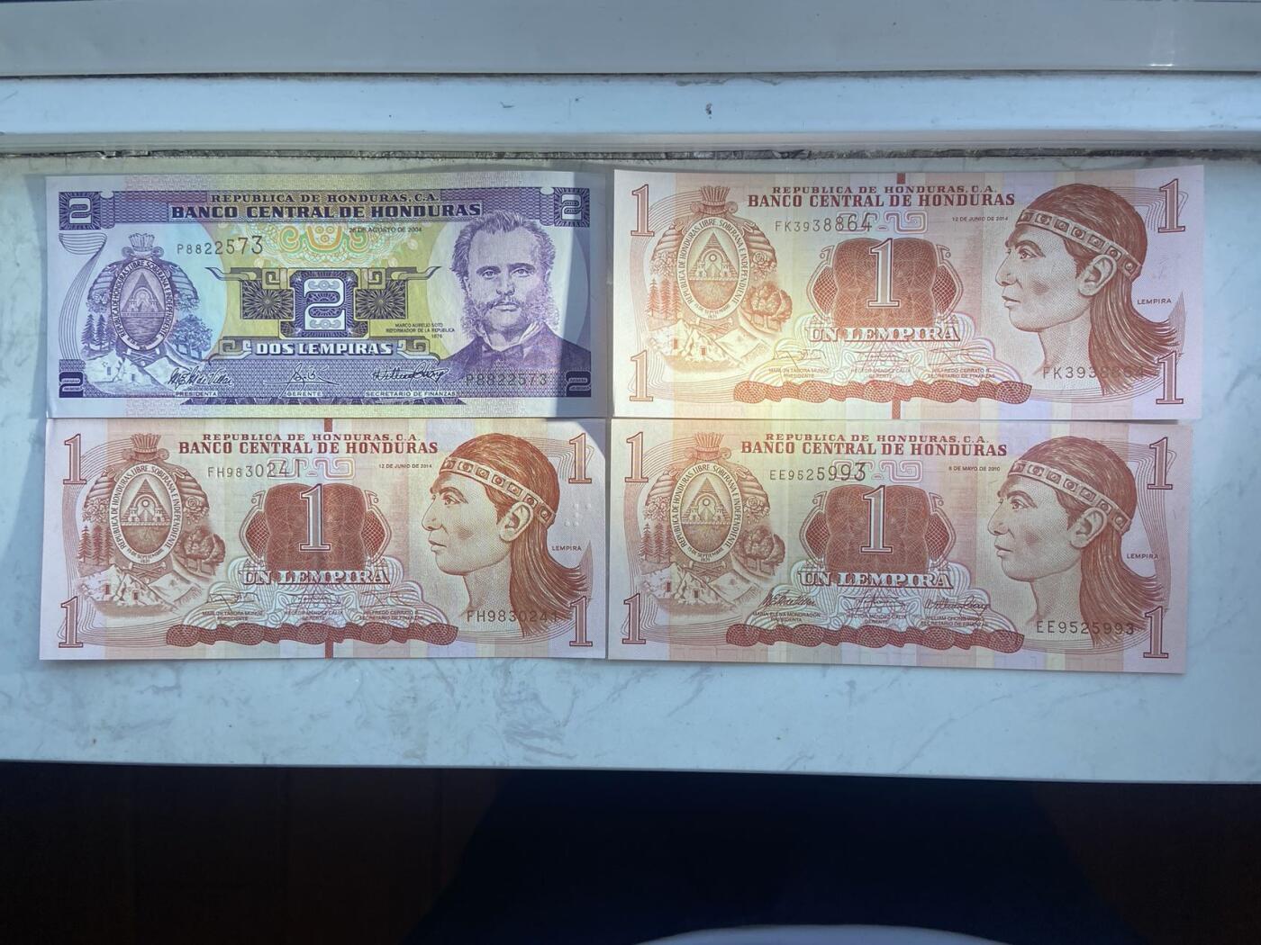 【炜奕收藏】裸钞专场第八期 洪都拉斯4张一组，unc品相