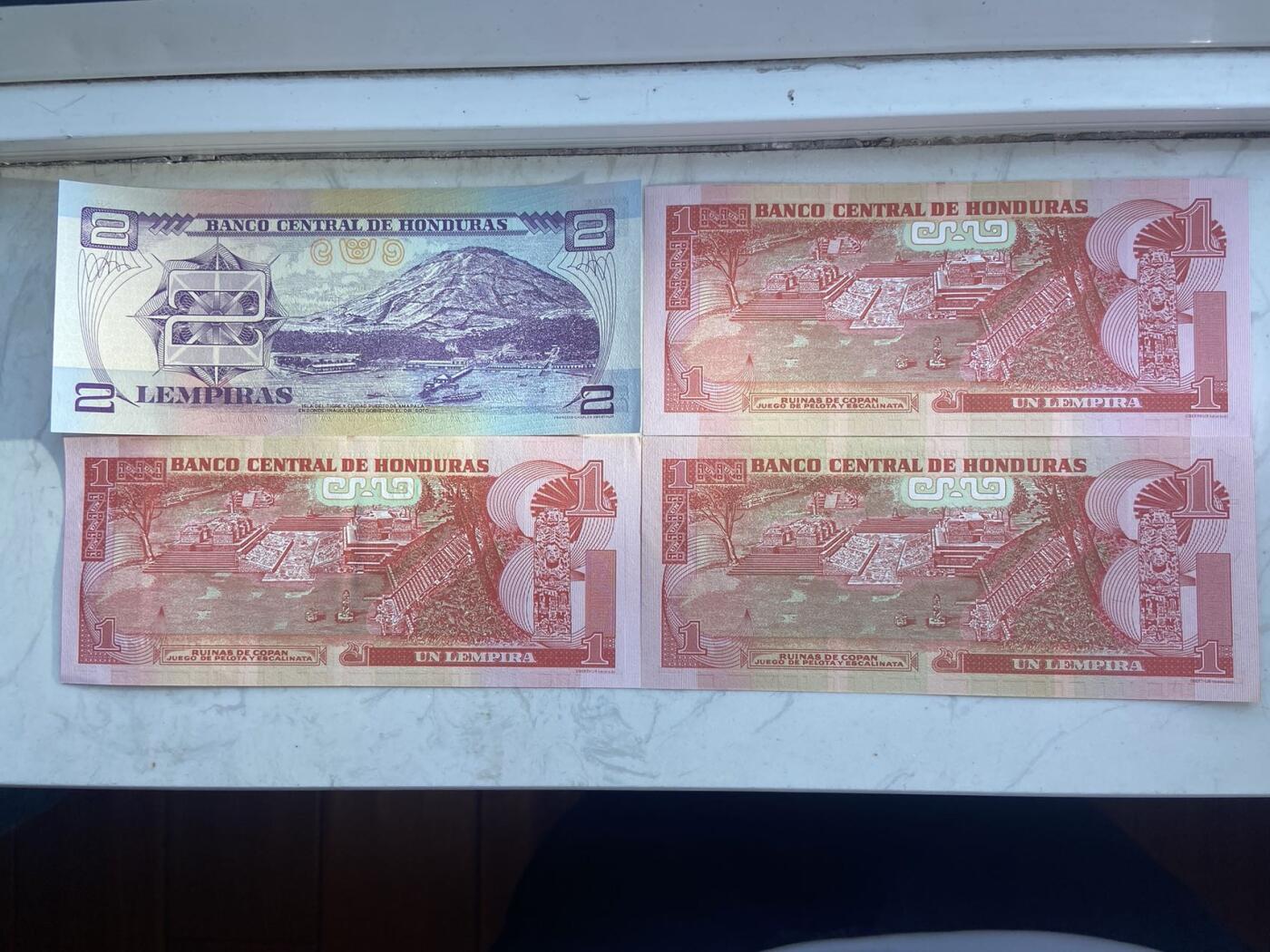 【炜奕收藏】裸钞专场第八期 洪都拉斯4张一组，unc品相