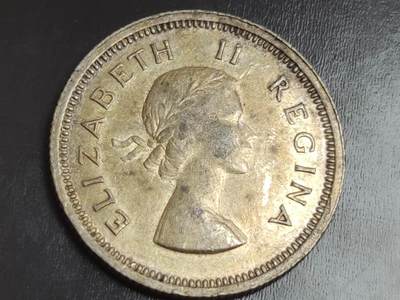 燕姐换藏第82拍 英属南非1956年1先令银币