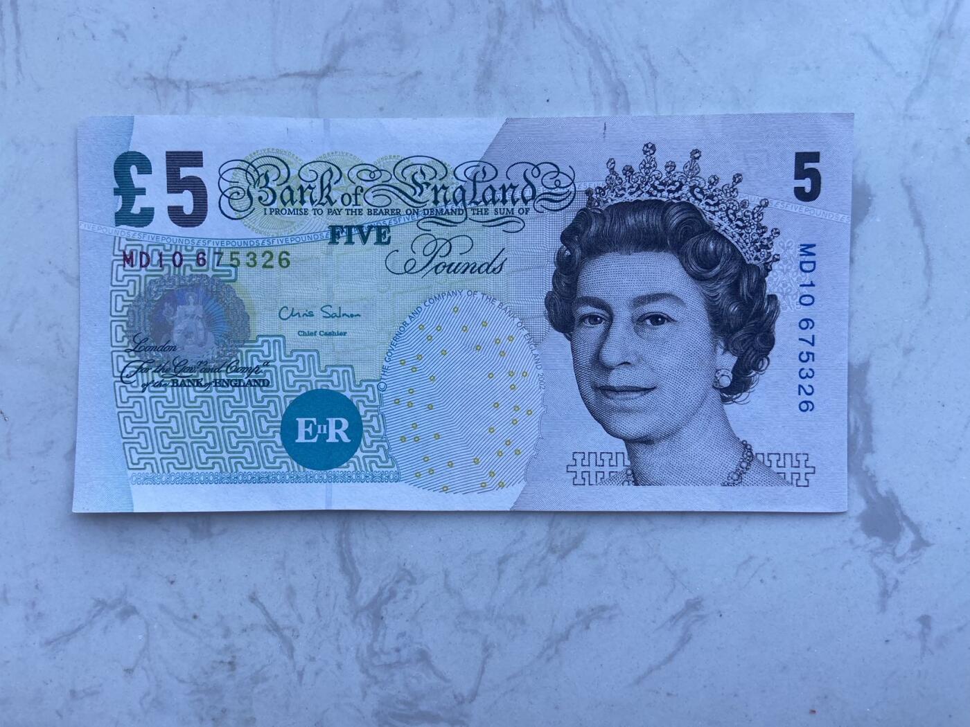 【炜奕收藏】裸钞专场第八期 英国E序列再版5磅，au品相