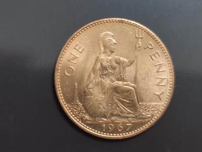 燕姐换藏第82拍 英国1967年一便士原光铜币