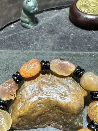 放一条福利！精美天然阿拉善戈壁糖心玛瑙原石手串一条 放一条福利！精美天然阿拉善戈壁糖心玛瑙原石手串一条