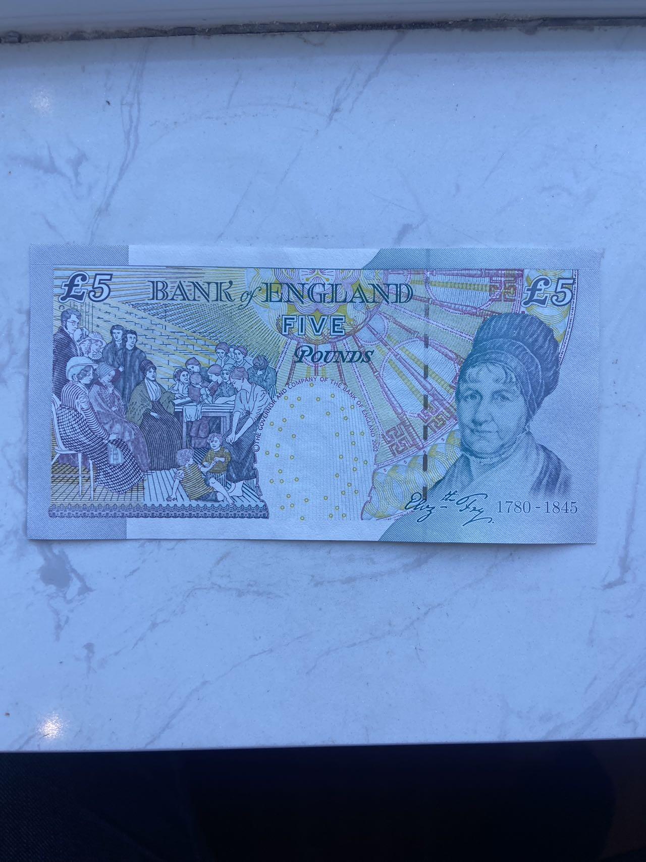 【炜奕收藏】裸钞专场第八期 英国E序列再版5磅，unc品相，全小号