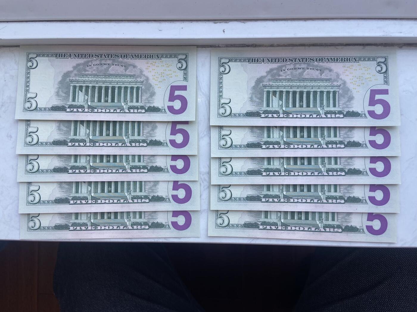 【炜奕收藏】裸钞专场第八期 美国5美元10连号，unc品相，2222狮子头无47