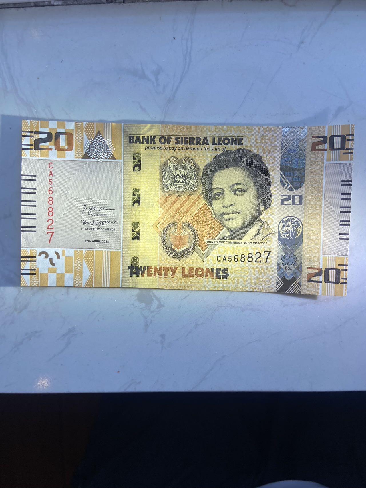 【炜奕收藏】裸钞专场第八期 塞拉利昂20利昂，unc品相