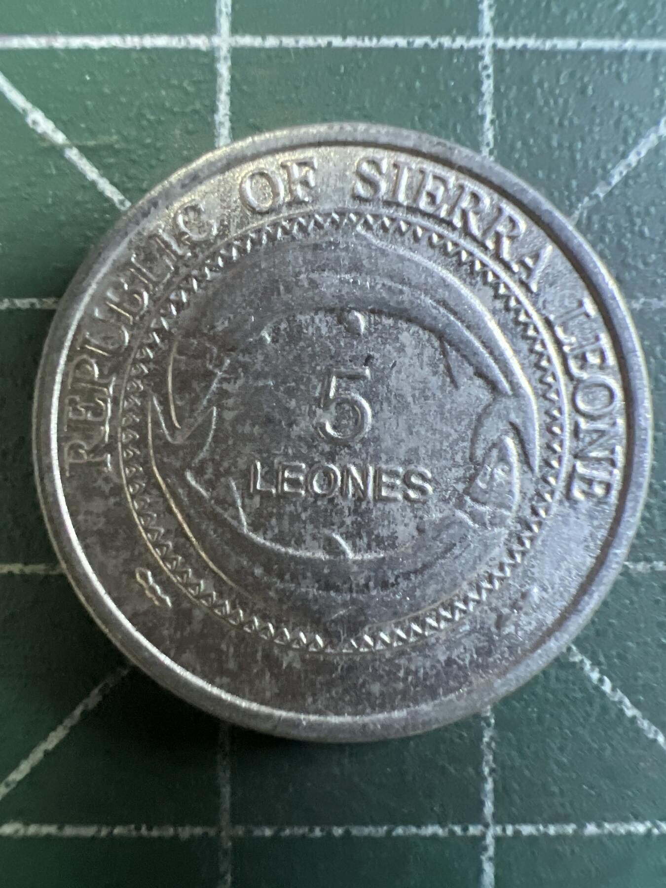 第632期 硬币专场 （无押金，捡漏，全场50包邮，偏远地区除外，接收代拍业务，本店十天发一次货） 塞拉利昂5利昂