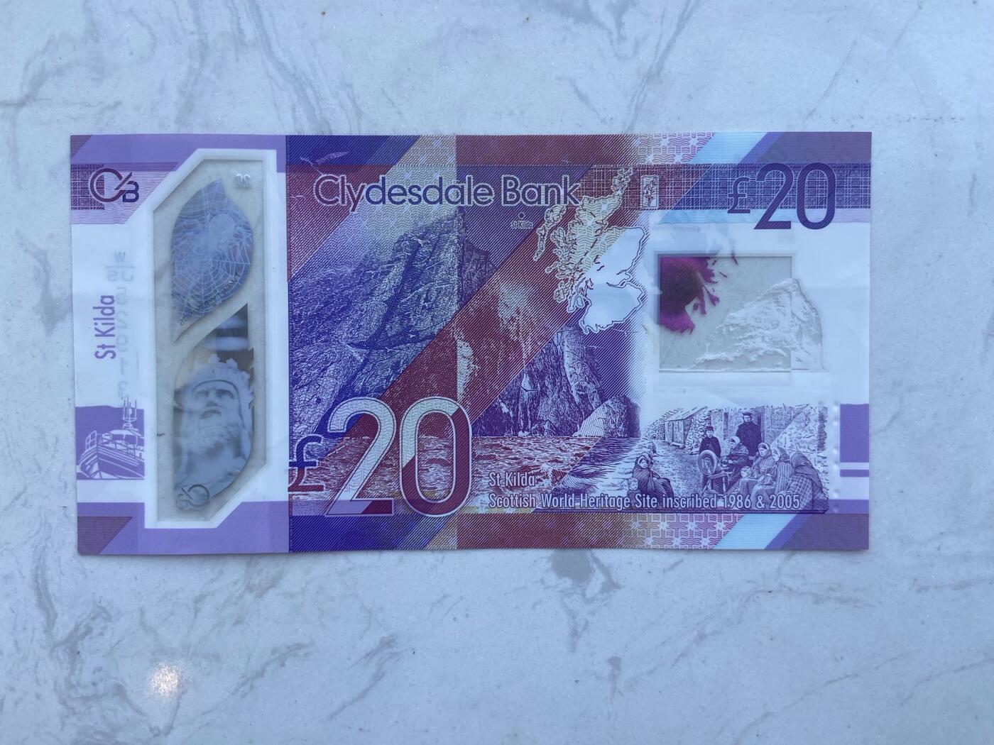 【炜奕收藏】裸钞专场第八期 苏格兰克莱斯戴尔银行20磅，au品相，塑料窗口有轻微折痕