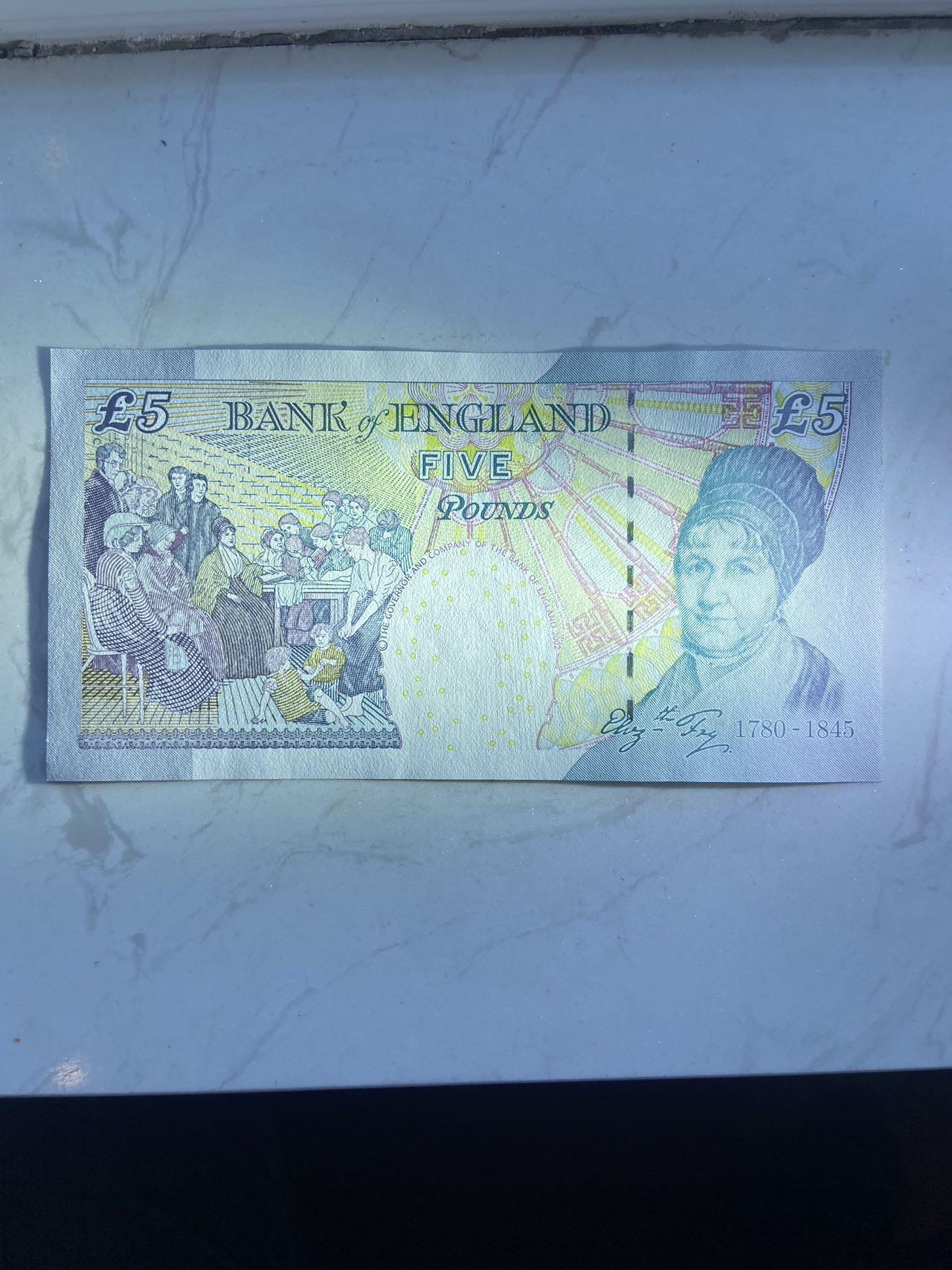 【炜奕收藏】裸钞专场第八期 英国E序列再版5磅，unc品相，全小号