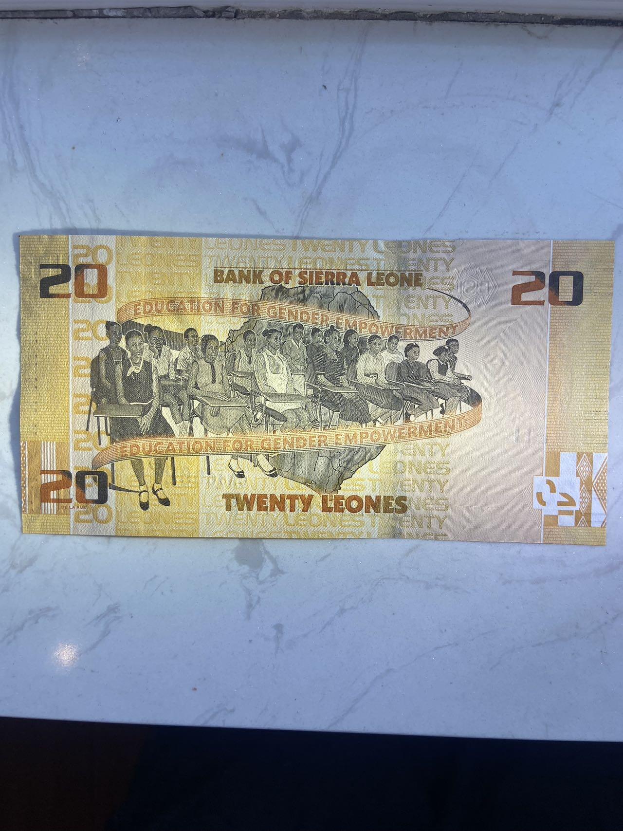 【炜奕收藏】裸钞专场第八期 塞拉利昂20利昂，unc品相