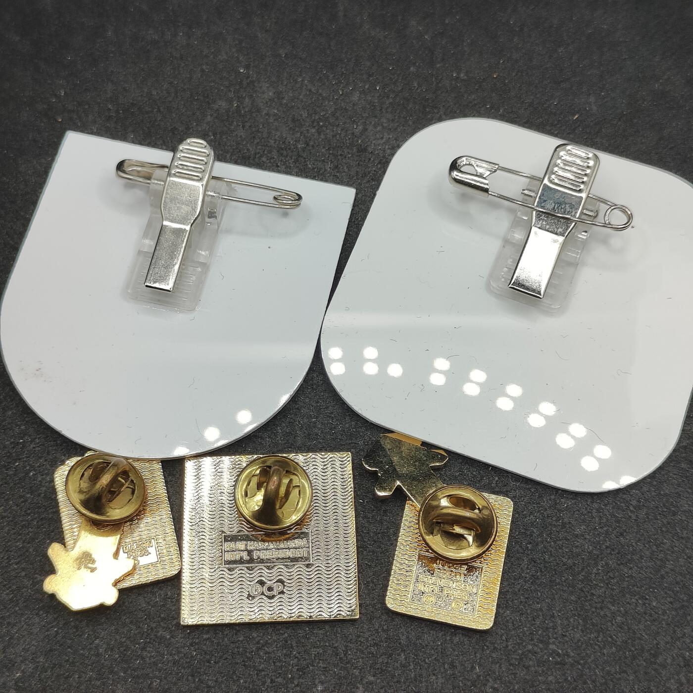 全场0元起拍 第167期 咸鱼国勋章拍卖专场 6月23日（周日）下午6：00开始 国际狮子会徽章五个