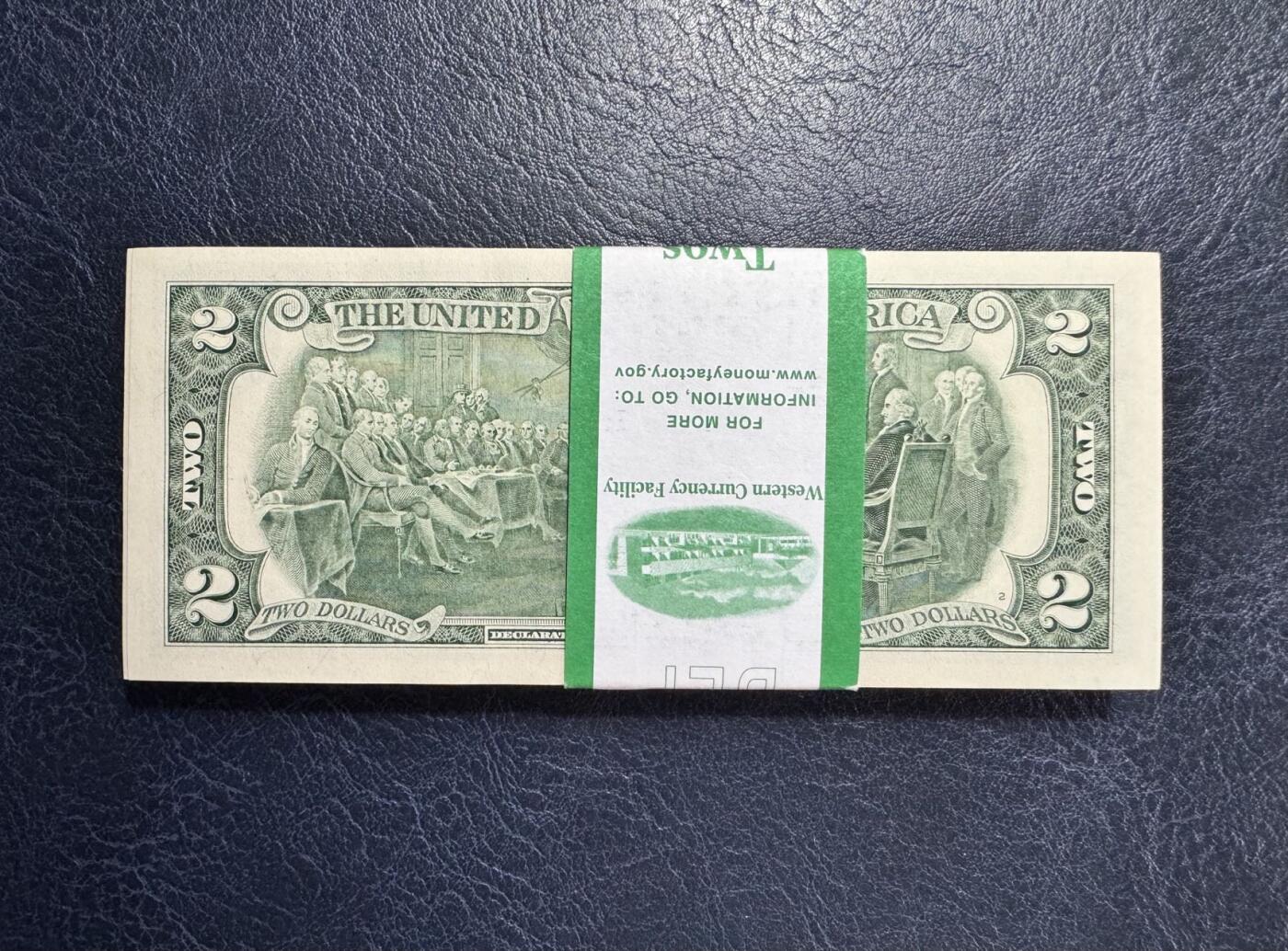 收藏联盟Quantum Auction 第355期拍卖  美国联邦2013年2元一刀百联 品相全新UNC 主流号段无47 稀少面值 