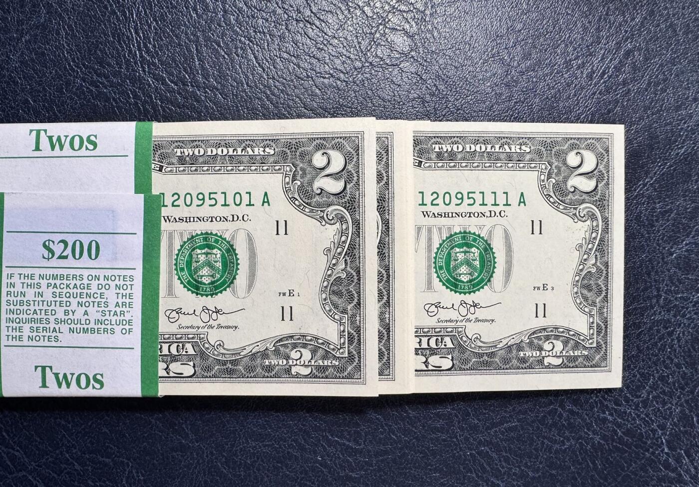 收藏联盟Quantum Auction 第355期拍卖  美国联邦2013年2元一刀百联 品相全新UNC 主流号段无47 稀少面值 