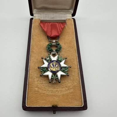 勋章奖章交易所6.23拍卖 - 法国三共骑士级荣誉军团勋章珠宝商立体叶版