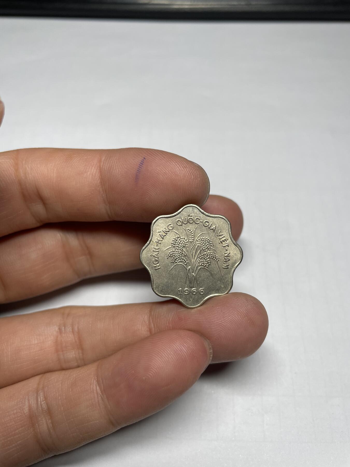 2024年集古藏今外币拍卖第九期-第7场—（总第87拍） 1966年越南5盾