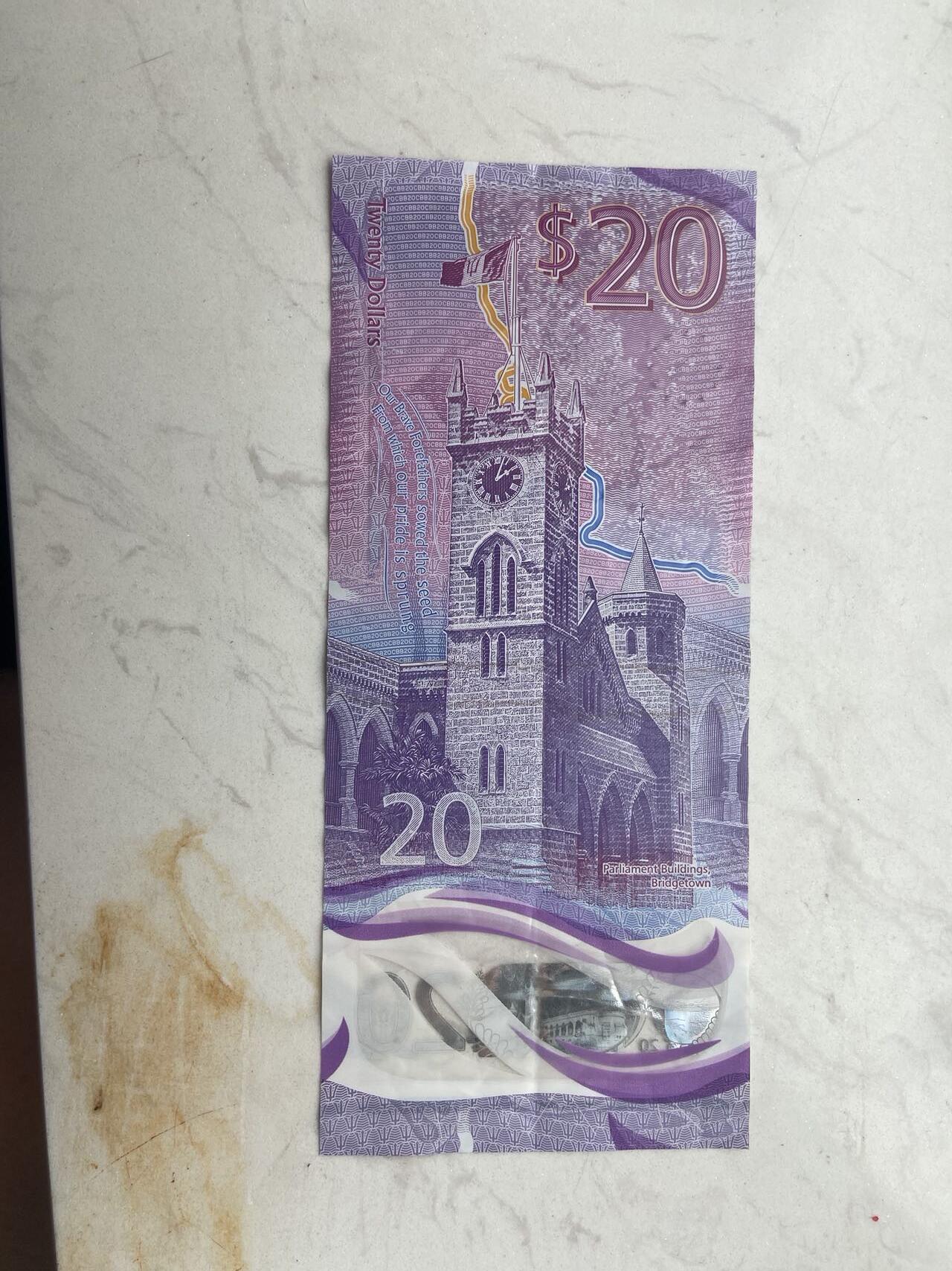 【炜奕收藏】裸钞专场第八期 巴巴多斯20元塑料钞，流通品相