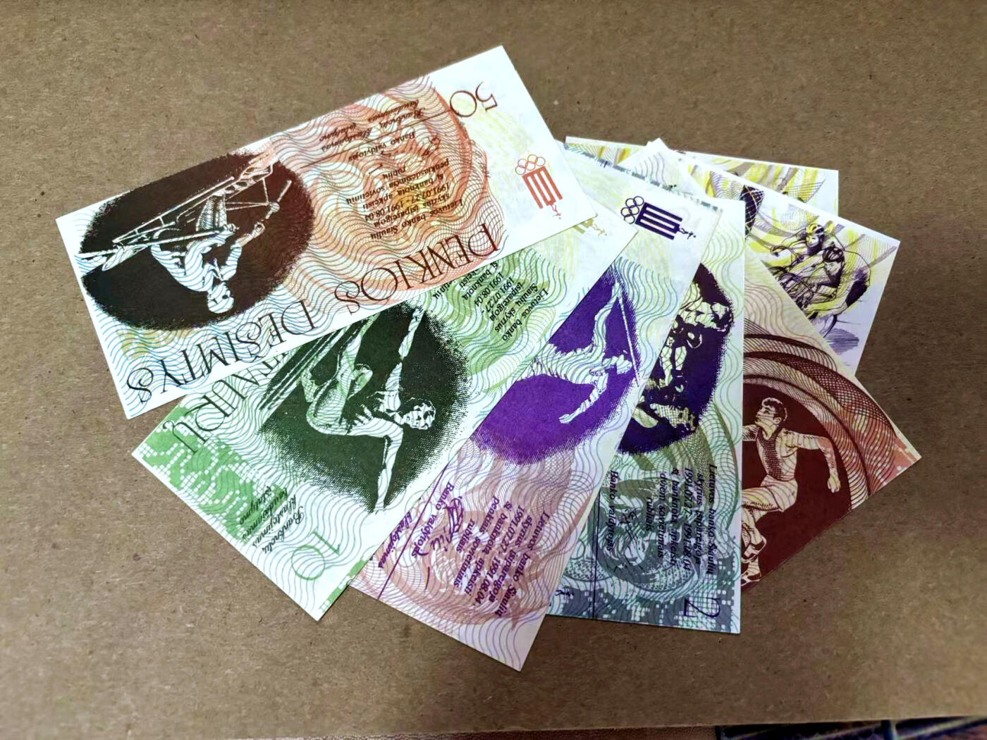 【Blue Auction】✨世界纸币精拍第495期【精】 立陶宛 1991年0.1- 50立特 奥运会纪念钞 全新UNC