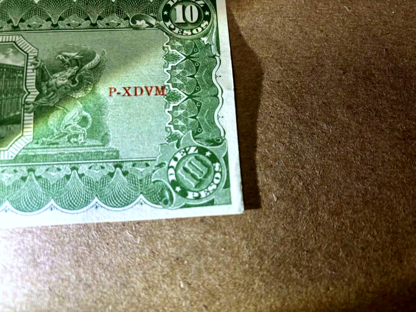 【Blue Auction】✨世界纸币精拍第495期【精】 【一组2张】墨西哥 1915-16年10-20比索 UNC（角不太好）