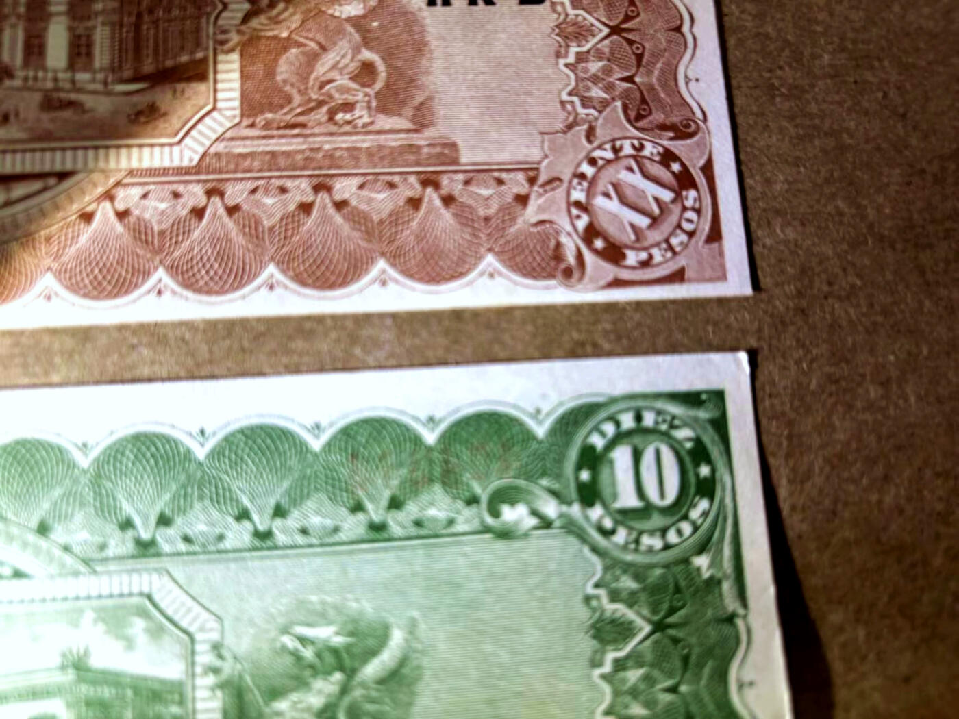 【Blue Auction】✨世界纸币精拍第495期【精】 【一组2张】墨西哥 1915-16年10-20比索 UNC（角不太好）