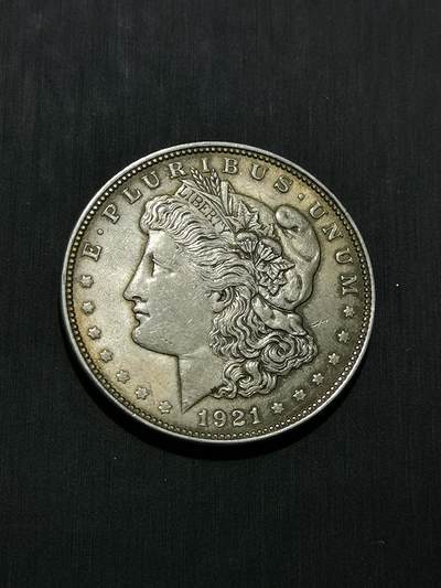 臻藏泉阁国内外钱币 - 美国摩根一美元银币