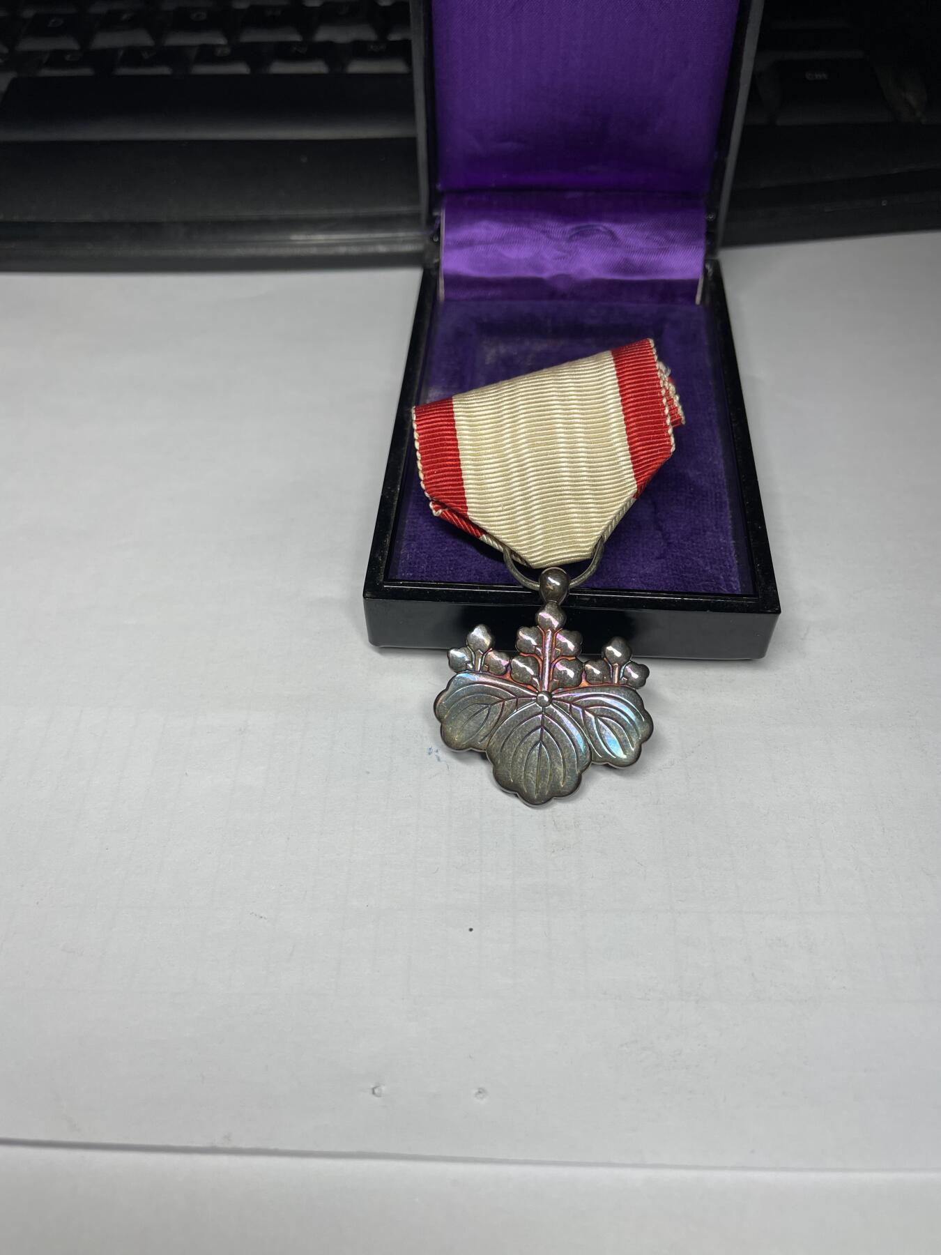 2024年集古藏今外币拍卖第九期-第8场—（总第88拍）银币专场 勋八等白色桐叶银章