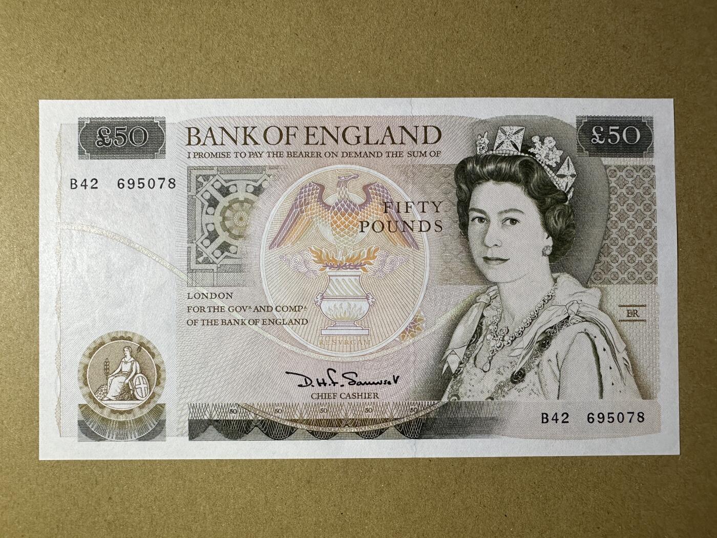 《张总收藏》155期-裸币精品汇(周一场) 英格兰50镑 UNC D序列 女王钞