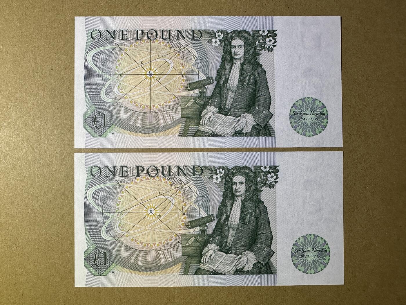 《张总收藏》155期-裸币精品汇(周一场) 英格兰1镑2张 UNC D序列 无4连号2张