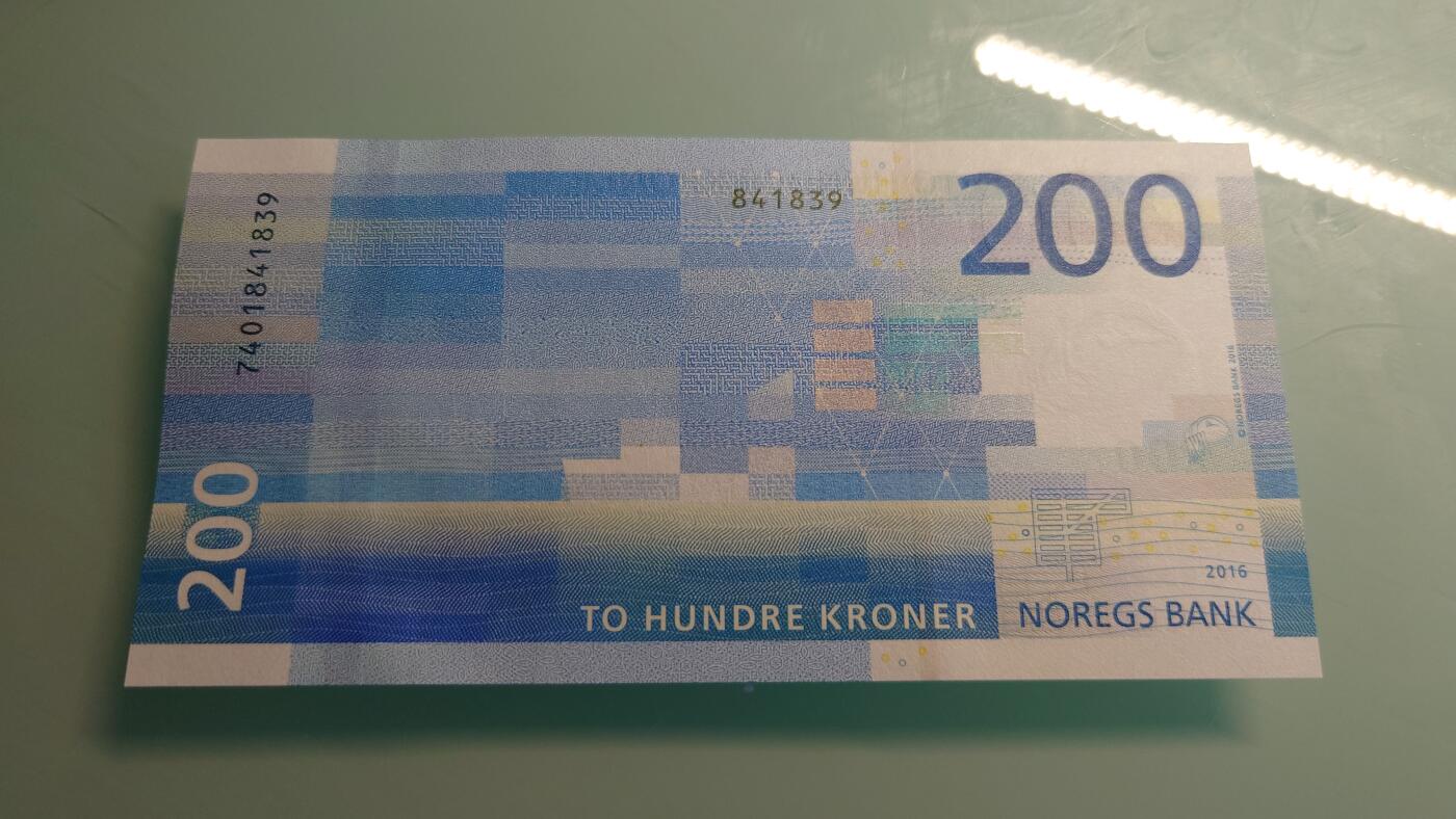 【世界钱币】精选微拍第115期暨2024年第26期  最新维港币展部分卖剩货品展销 【一口价已售出】2016年挪威200克朗 全新绝品尾号1839