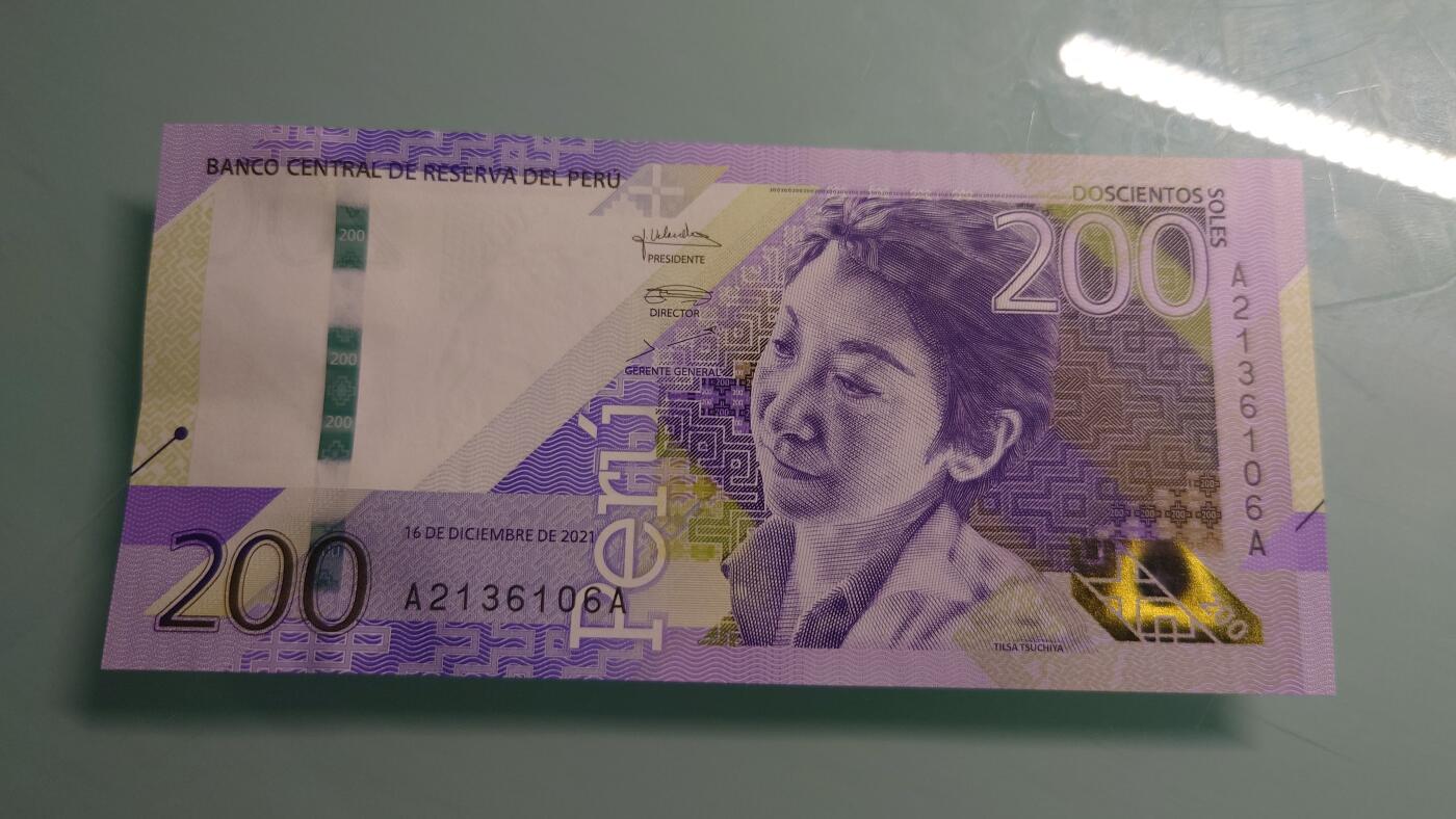 【世界钱币】精选微拍第115期暨2024年第26期  最新维港币展部分卖剩货品展销 2021年秘鲁200比索 AA冠全新绝品无47尾号106