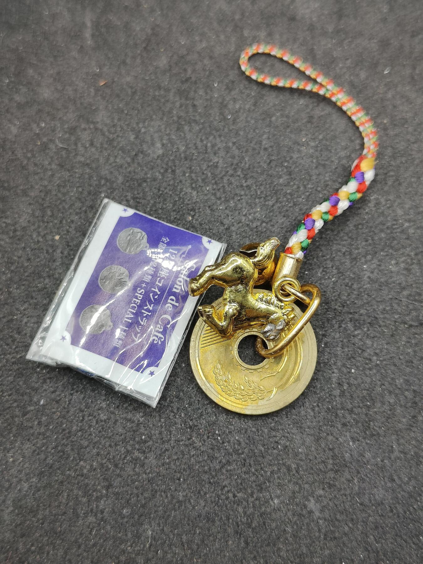 全场0元起拍 第168期 咸鱼国勋章拍卖专场 6月26日（周三）下午6：00开始 日本纪念钥匙链两个