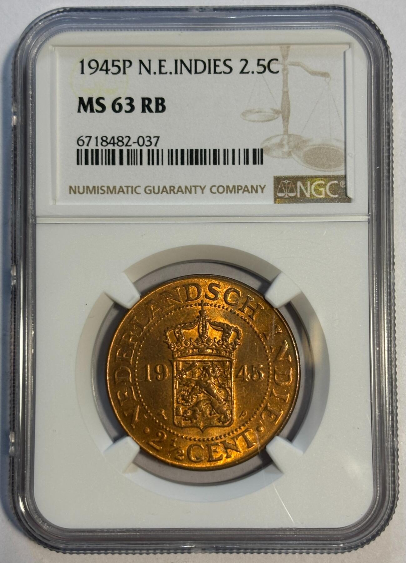 紫瑗钱币——第424期 荷属东印度 1945年 P版 2.5分 铜币 NGC MS63 RB