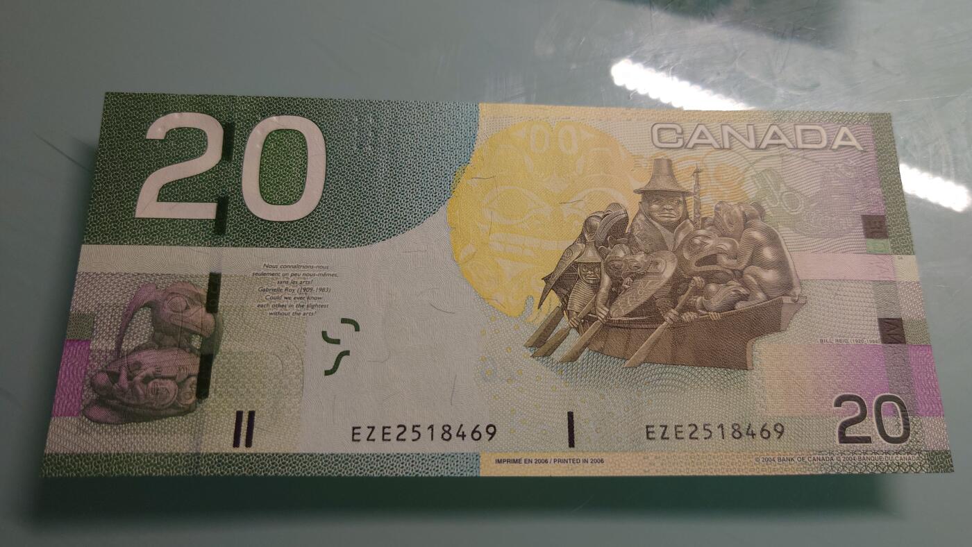 【世界钱币】精选微拍第115期暨2024年第26期  最新维港币展部分卖剩货品展销 2006年加拿大20元 全新绝品尾号469