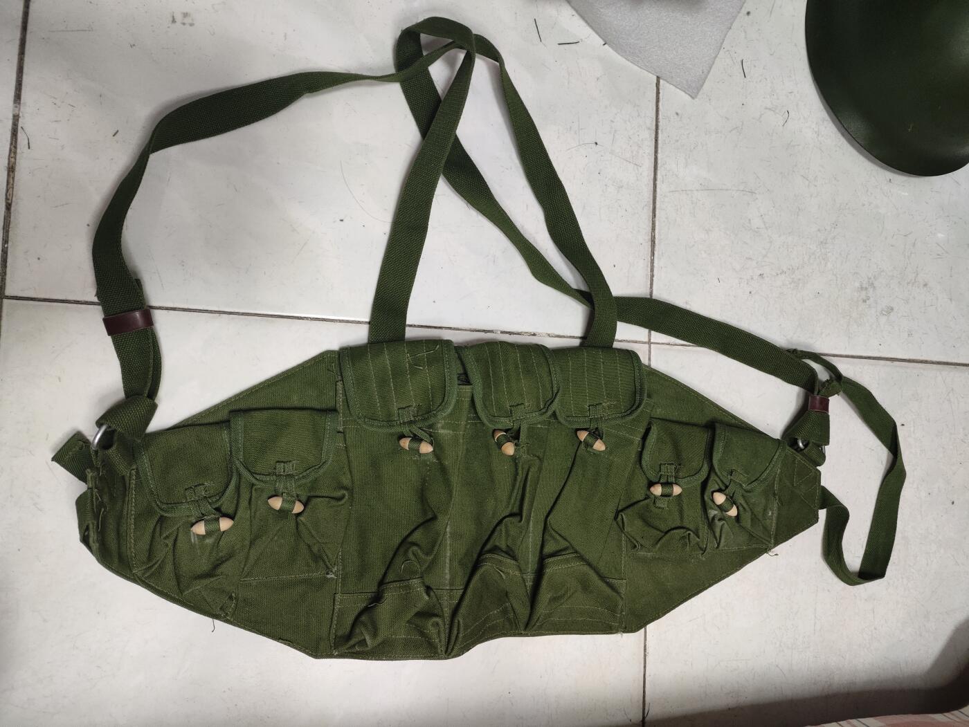 仁孝堂徽章红藏拍卖(第五场) 对越反击战 56胸挂