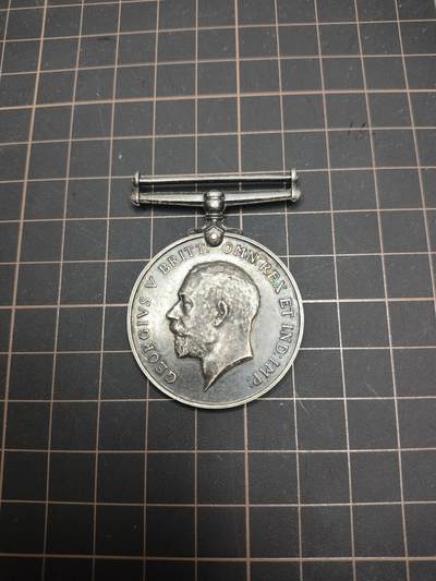 仁孝堂徽章红藏拍卖(第五场) - 一战原品 英国一战奖章 银质带几十页档案 授予加拿大军人