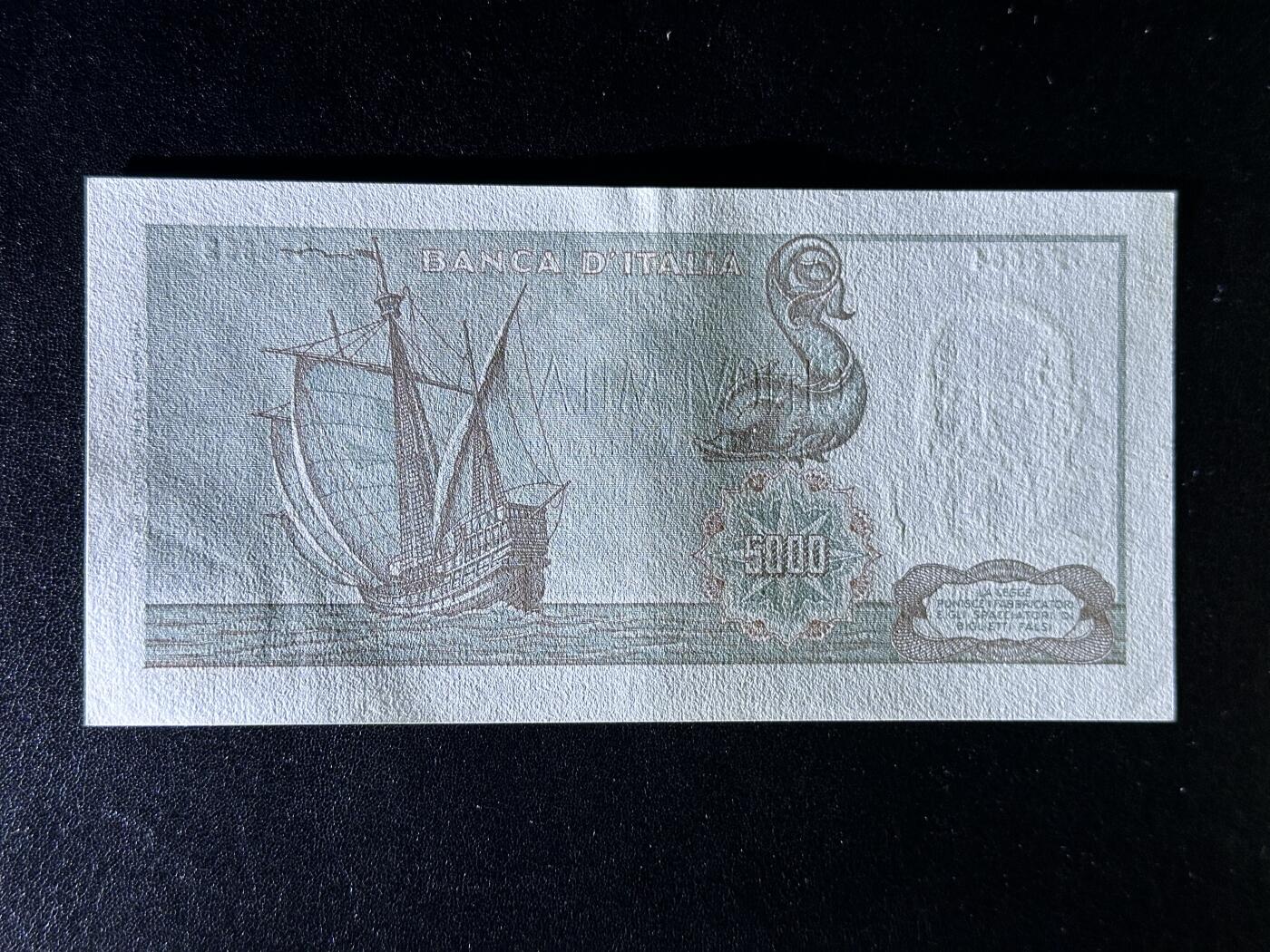 《外钞收藏家》第三百八十三期 1964年意大利5000里拉 全新UNC