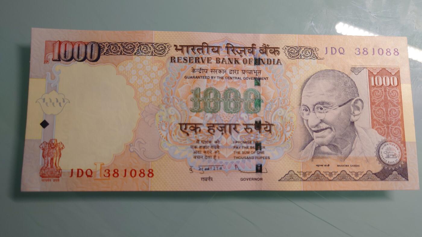 【世界钱币】精选微拍第115期暨2024年第26期  最新维港币展部分卖剩货品展销 2011年印度1000卢比 全新绝品无47尾1088