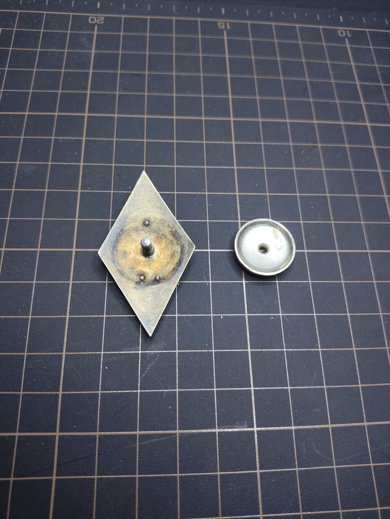 仁孝堂徽章红藏拍卖(第五场) 苏联银质校徽 品相很好