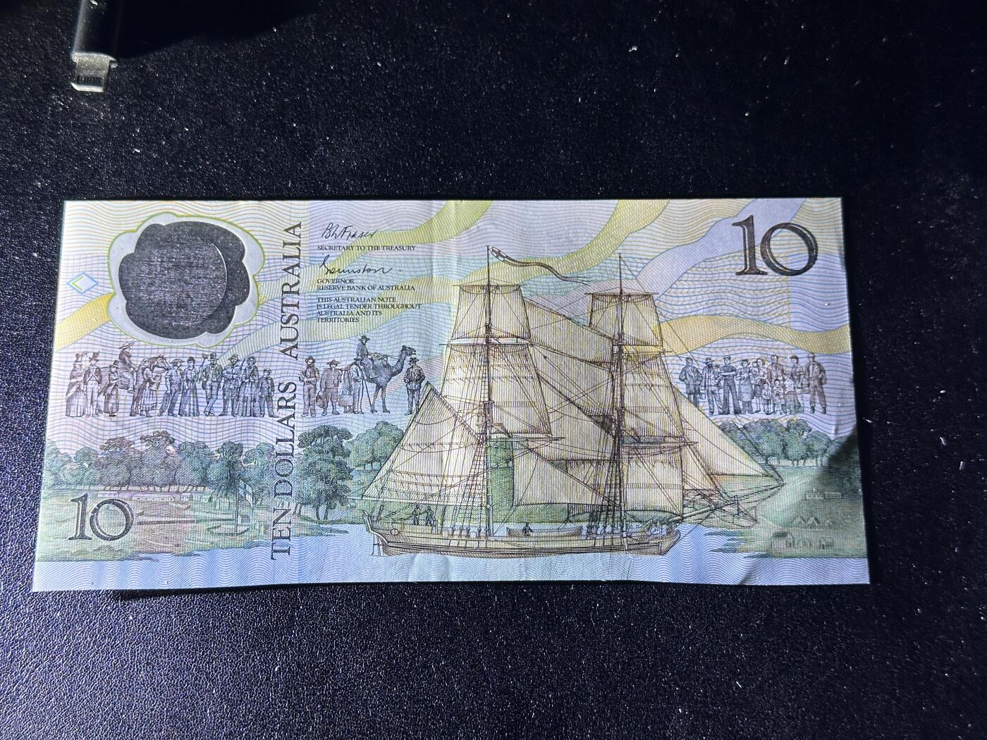 《外钞收藏家》第三百八十三期 澳大利亚10刀 AU品相 纪念钞