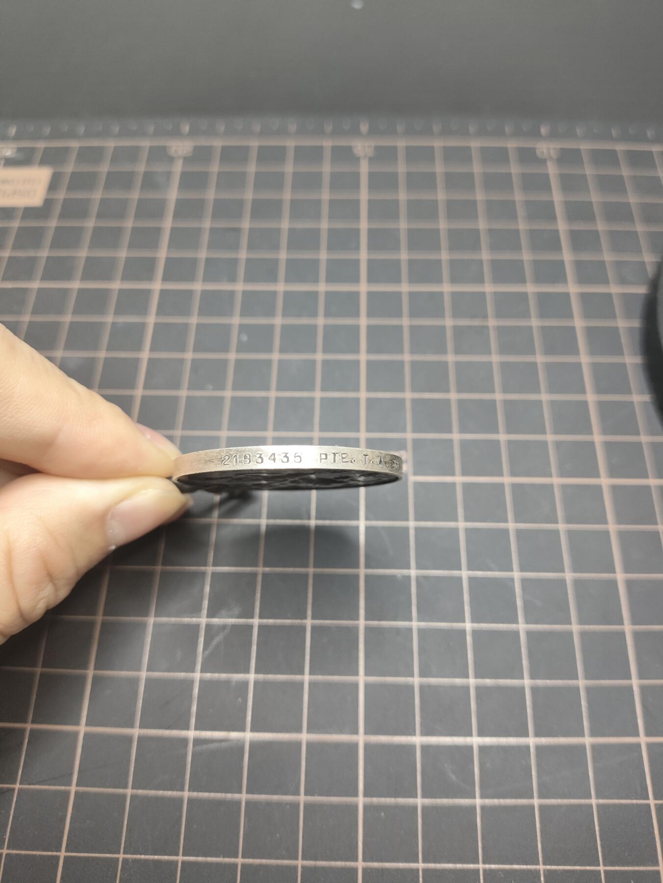 仁孝堂徽章红藏拍卖(第五场) 一战原品 英国一战奖章 银质带几十页档案 授予加拿大军人