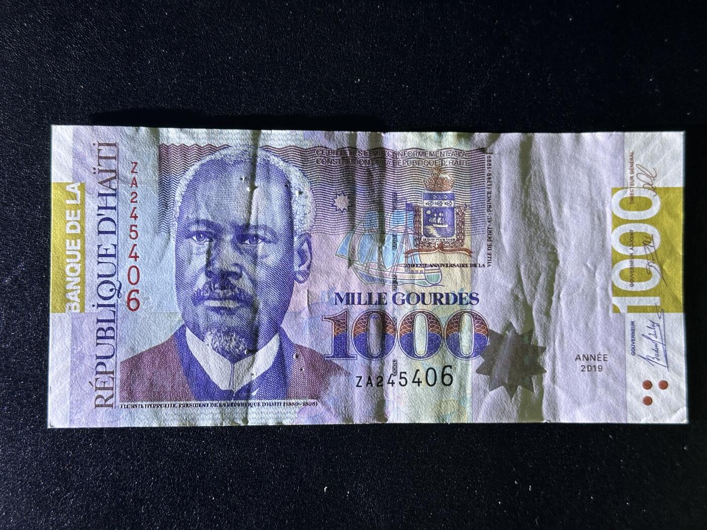 《外钞收藏家》第三百八十三期 2019年海地1000 非全新 品相如图