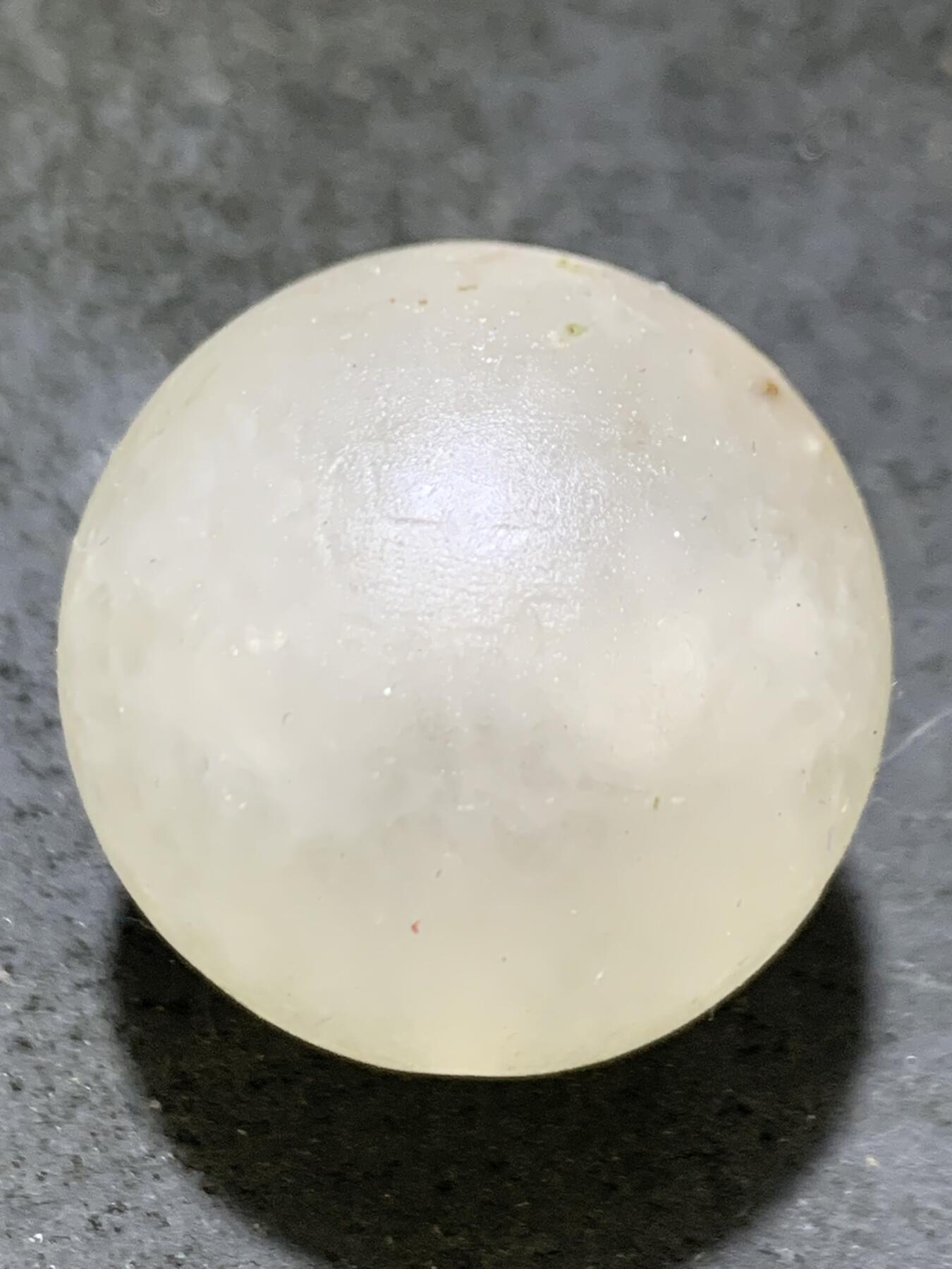 精美高玉化亚光满冰飘战国红玛瑙手工俏色巧雕悟字珠一个