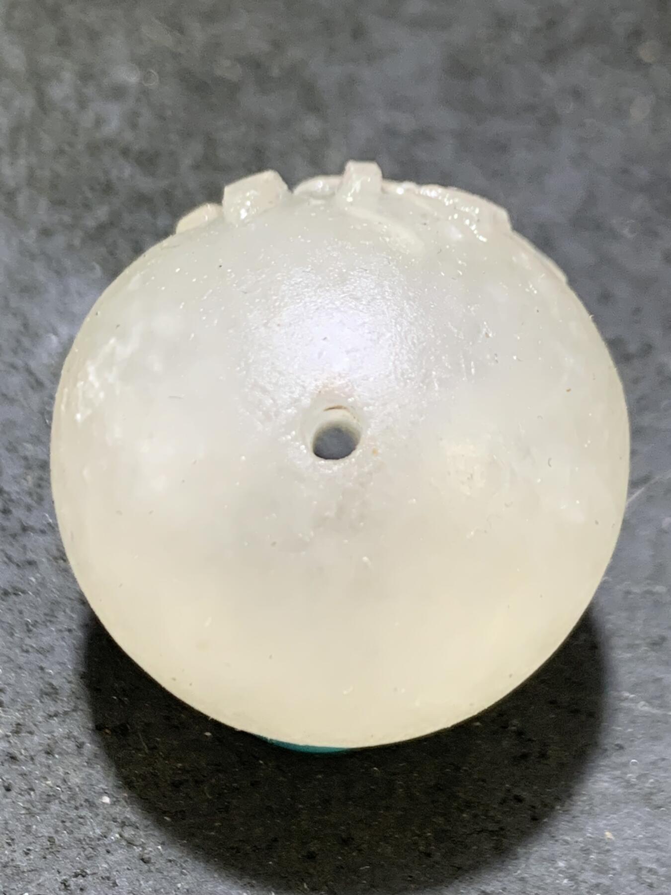 精美高玉化亚光满冰飘战国红玛瑙手工俏色巧雕悟字珠一个