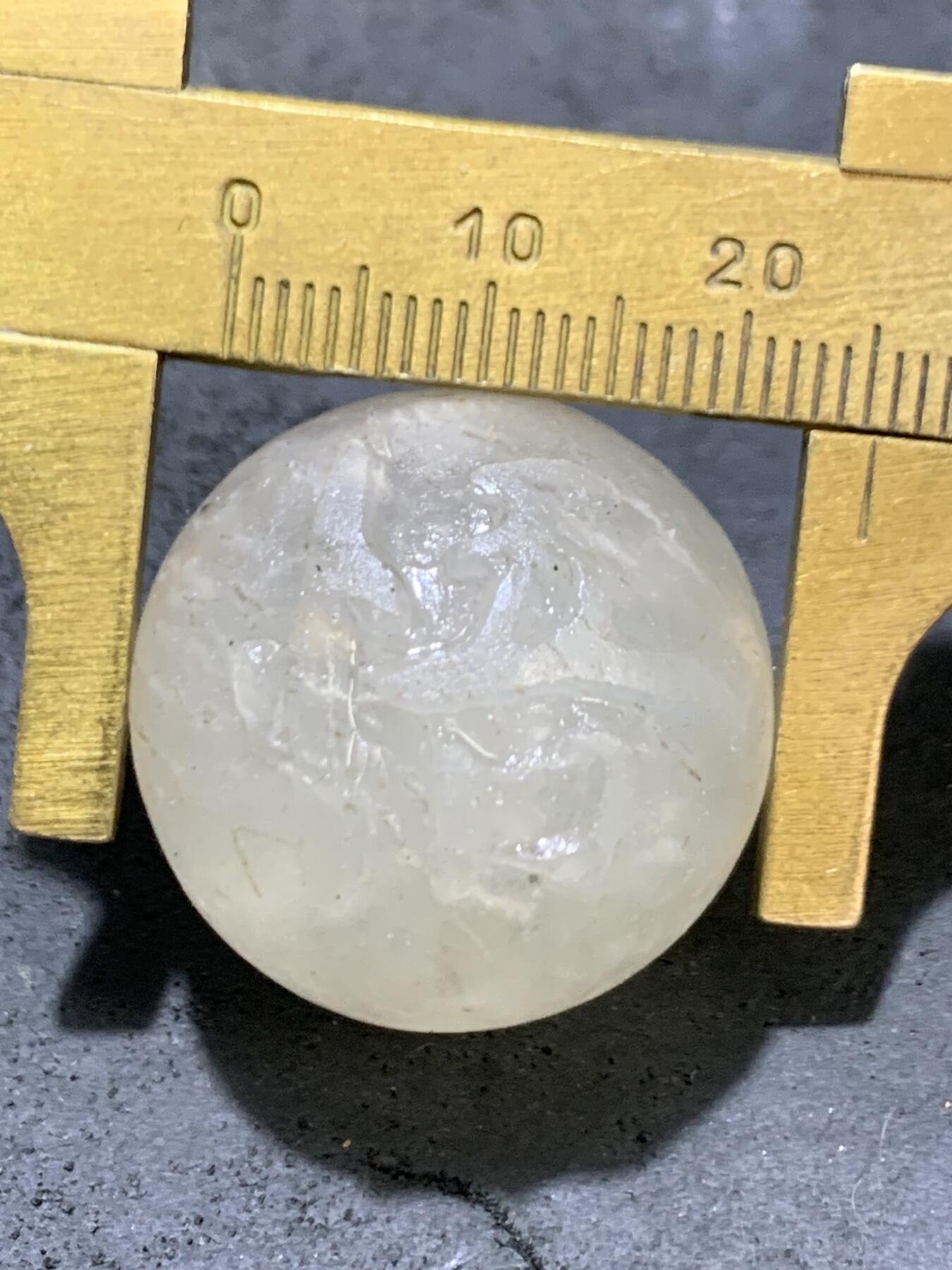 精美高玉化亚光满冰飘战国红玛瑙手工俏色巧雕悟字珠一个