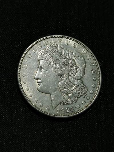 臻藏泉阁国内外钱币 - 美国摩根一美元银币