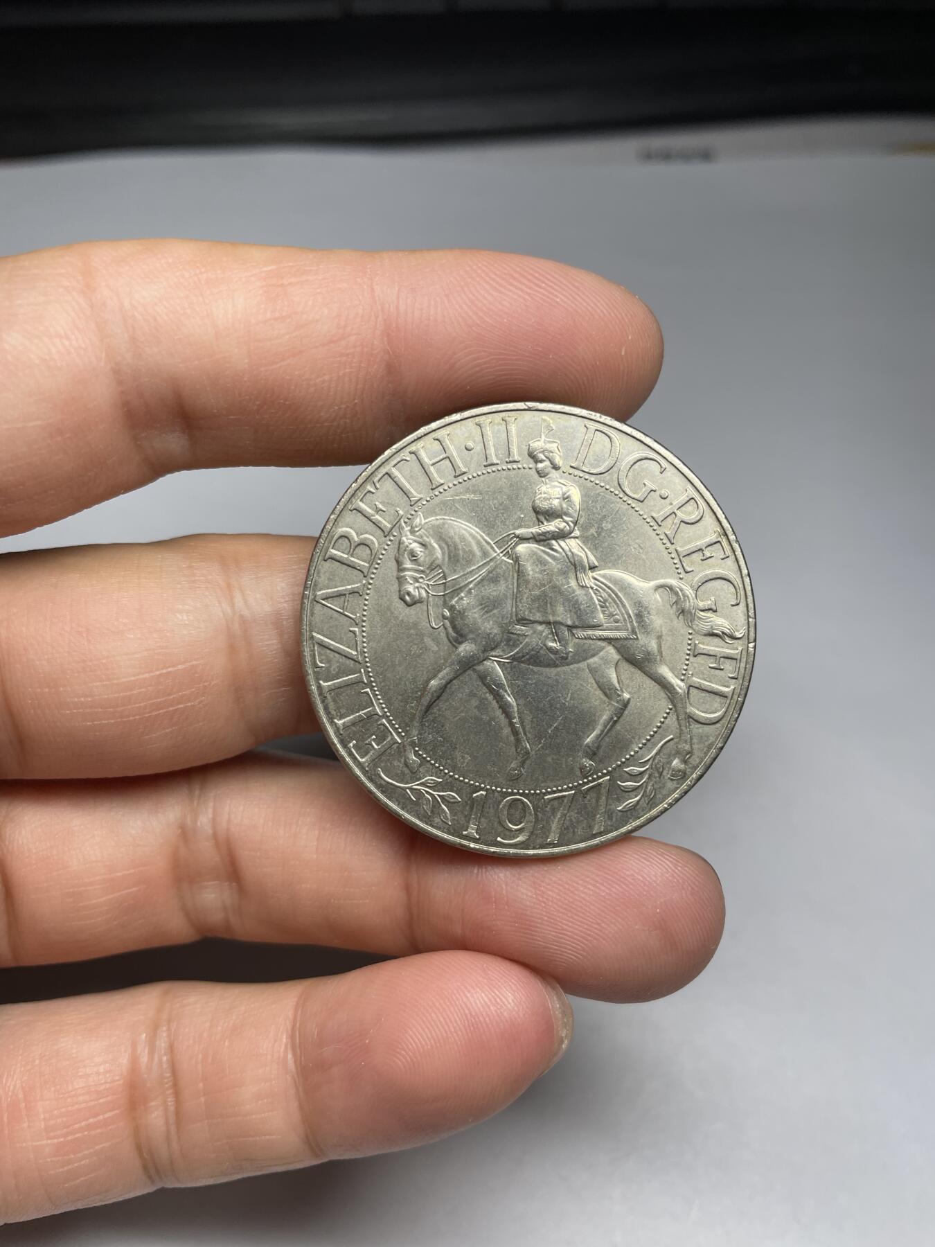 2024年集古藏今外币拍卖第九期-第9场—（总第89拍） 1977年英国克朗纪念币