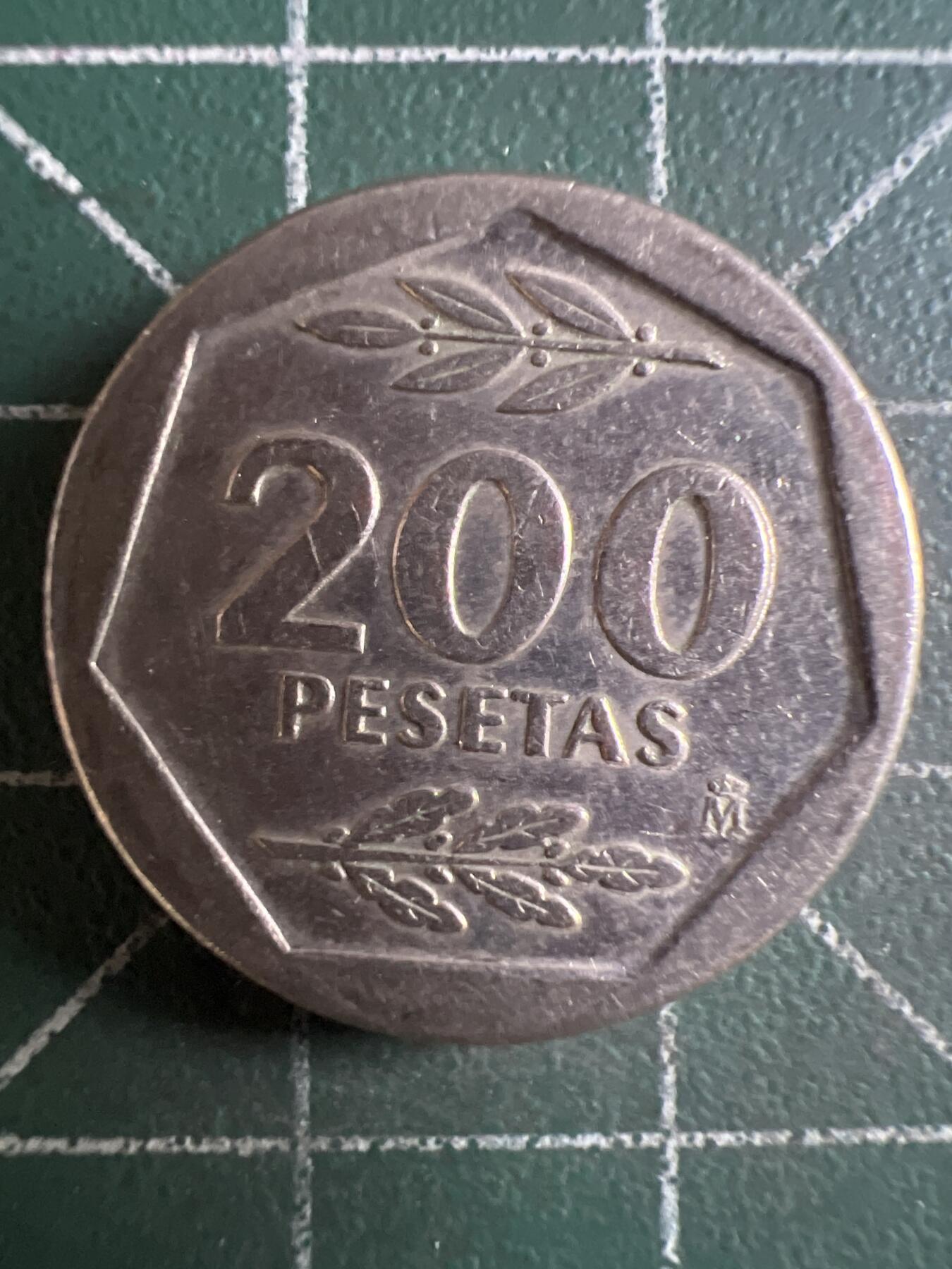 第634期 硬币专场 （无押金，捡漏，全场50包邮，偏远地区除外，接收代拍业务，本店十天发一次货） 西班牙200比塞塔