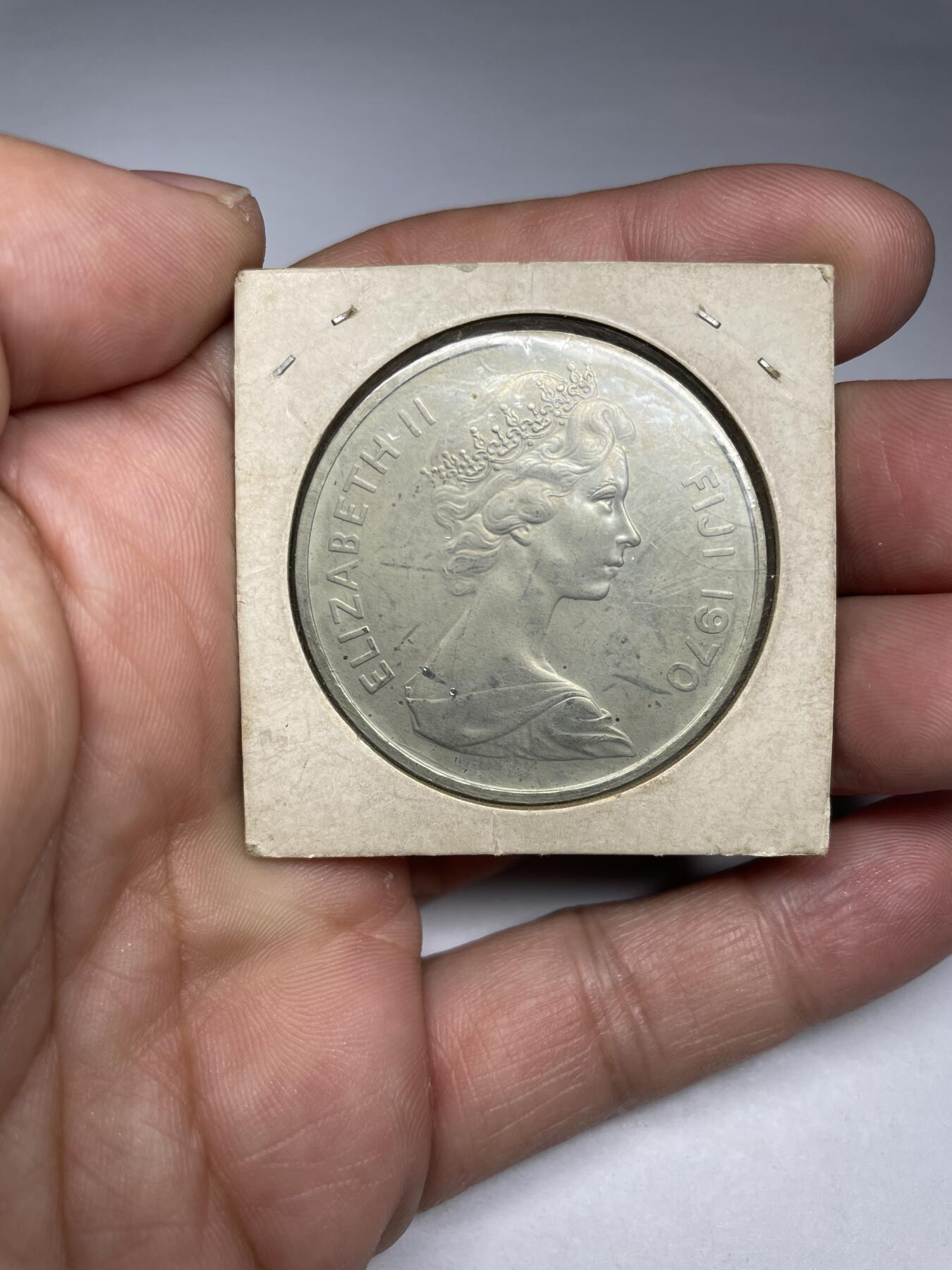 2024年集古藏今外币拍卖第九期-第9场—（总第89拍） 1970年斐济一元纪念币，直径38.6毫米