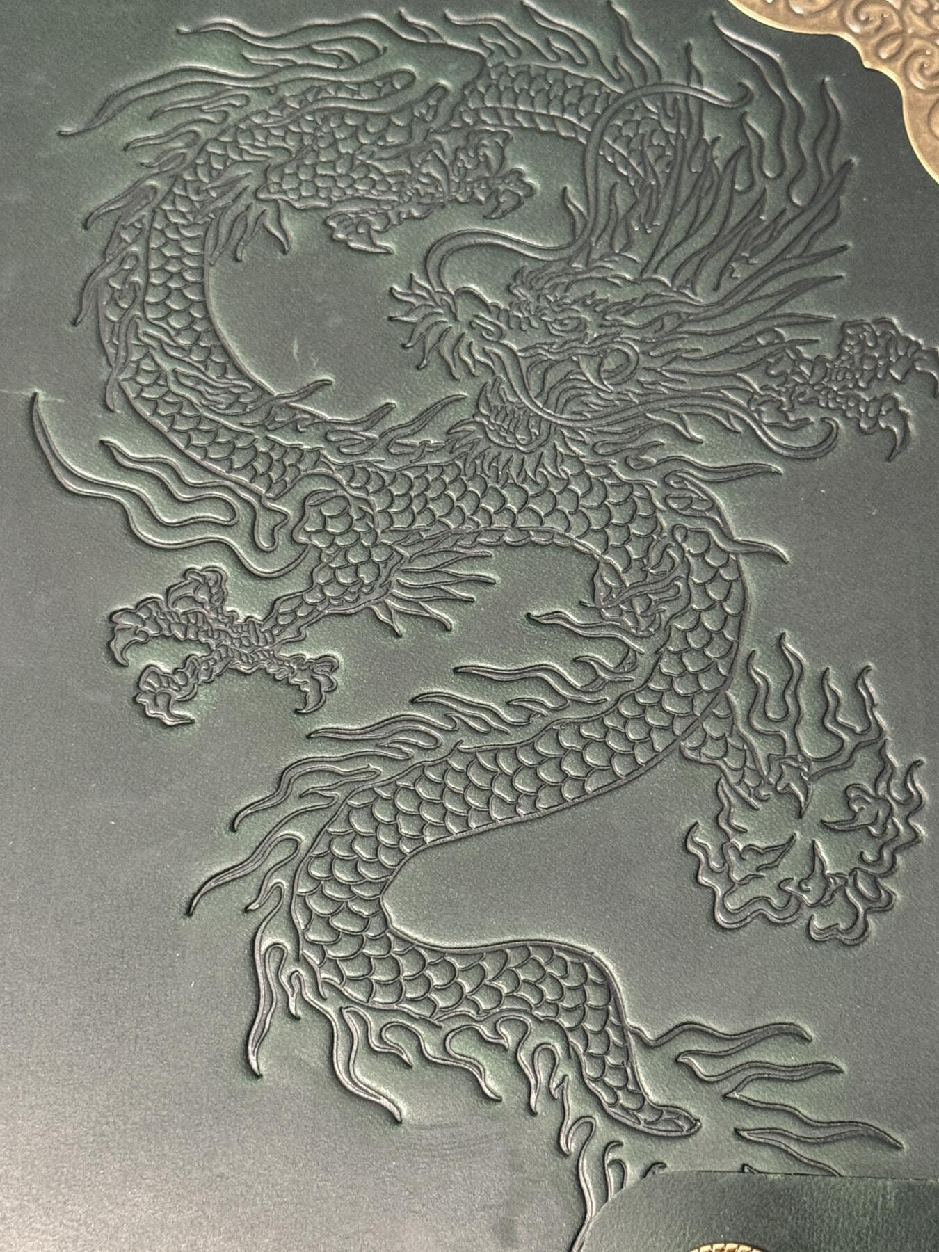 白泽拍卖卡牌专场第4期（六月精阳） 2023 文轩 牛皮真皮卡册，古典金属护角，A4大尺寸，D扣，25张九宫内页