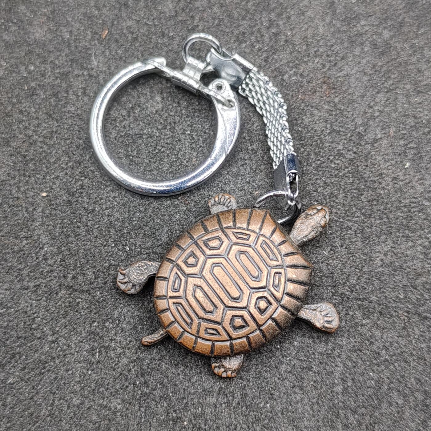 全场0元起拍 第169期 咸鱼国勋章拍卖专场 6月30日（周日）下午6：00开始 日本纪念钥匙链